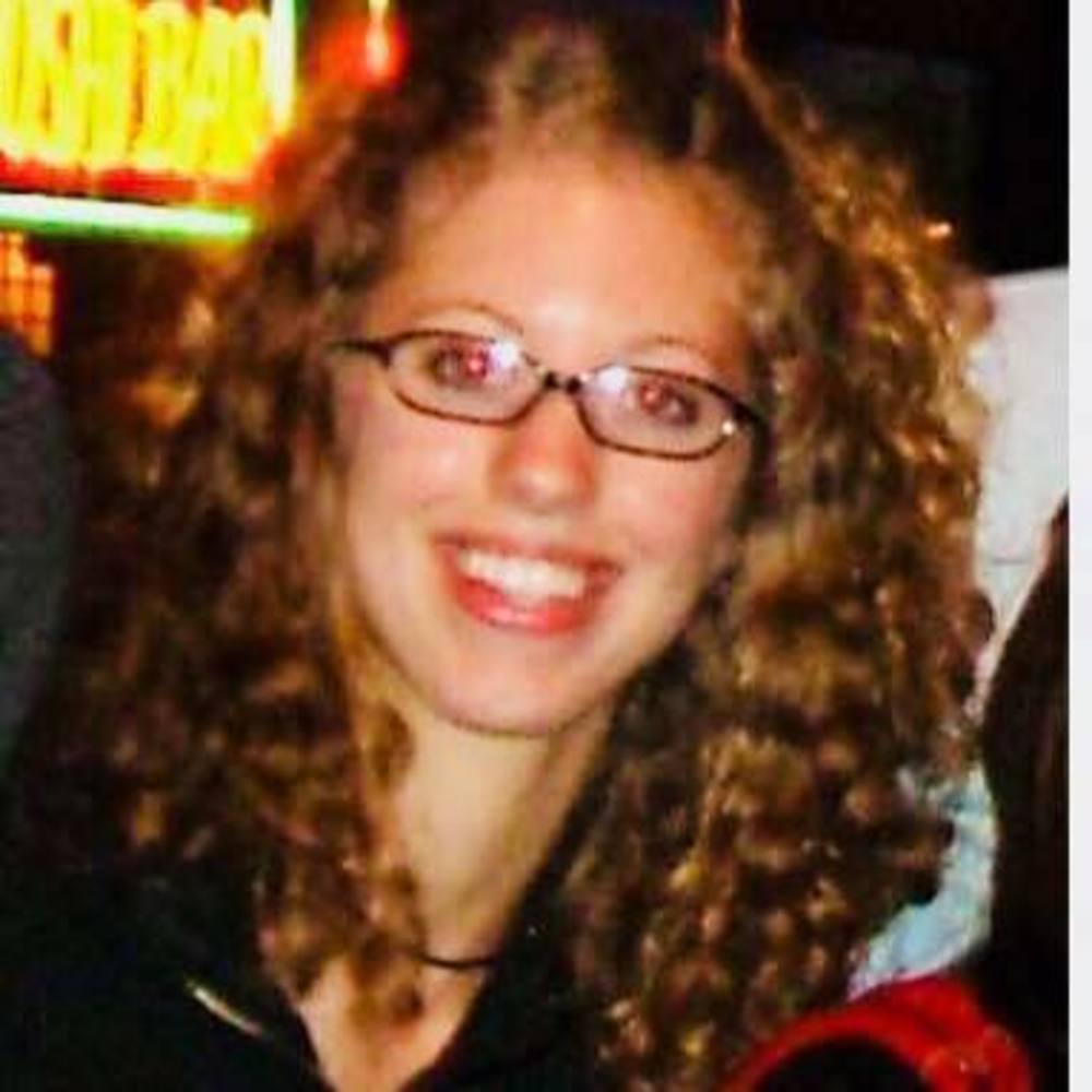 Meet your Posher, Carrie